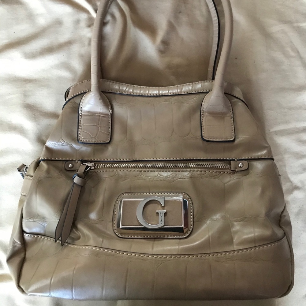 NWT Guess purse